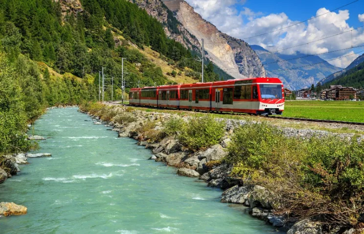 10 Best Scenic Train Travel in Europe